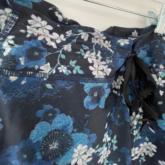 The Upside Cherry Blossom Midi Pant Sz 10 - Picture 8 of 9